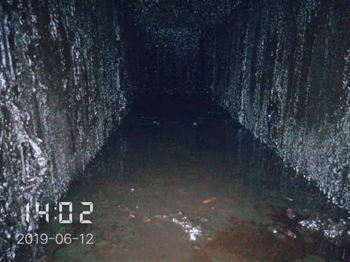 阻燃碳纖維貼面